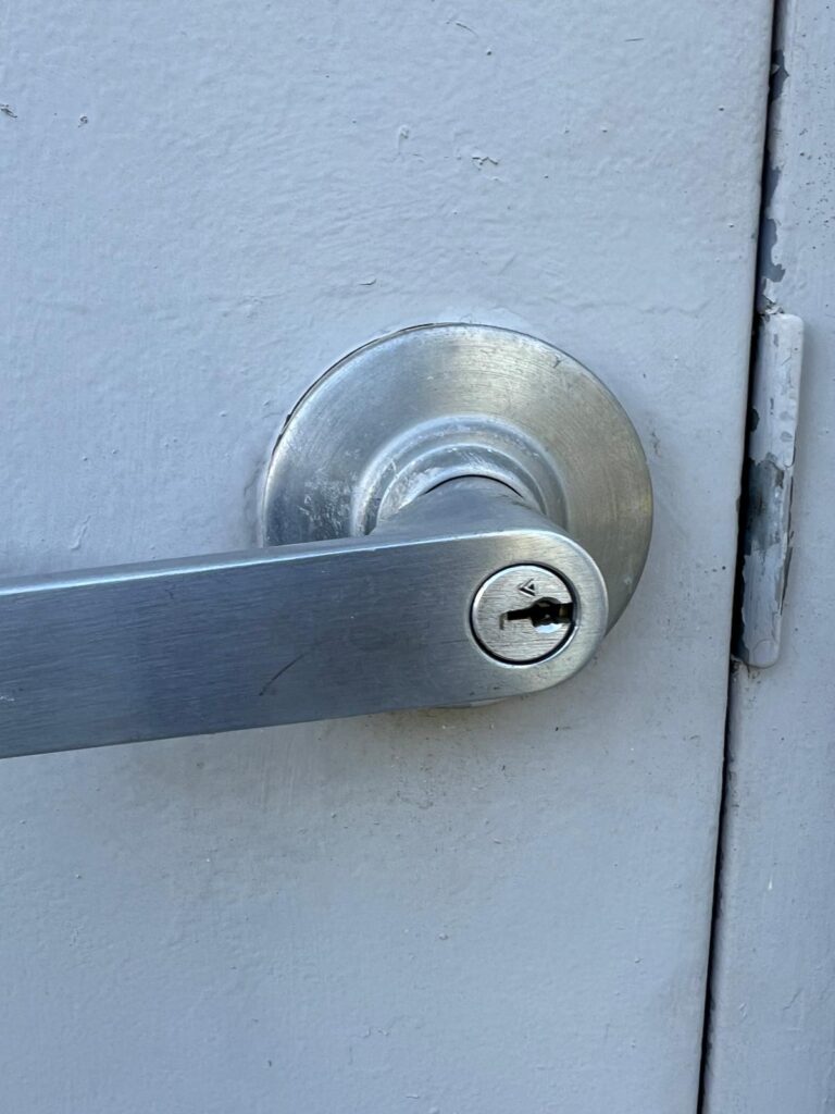 business lockout service in Nahunta